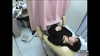 関西某産婦人科に仕掛けられていた隠しカメラ映像が流出　26歳主婦ユウコ 内診台診察編